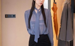 美方将制裁普京女儿